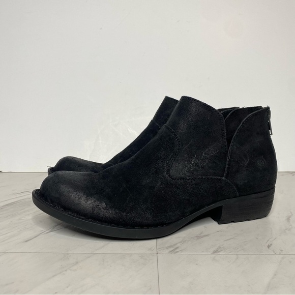 Born Beth Black Distressed Suede Bootie 8 1/2 M - Picture 14 of 14